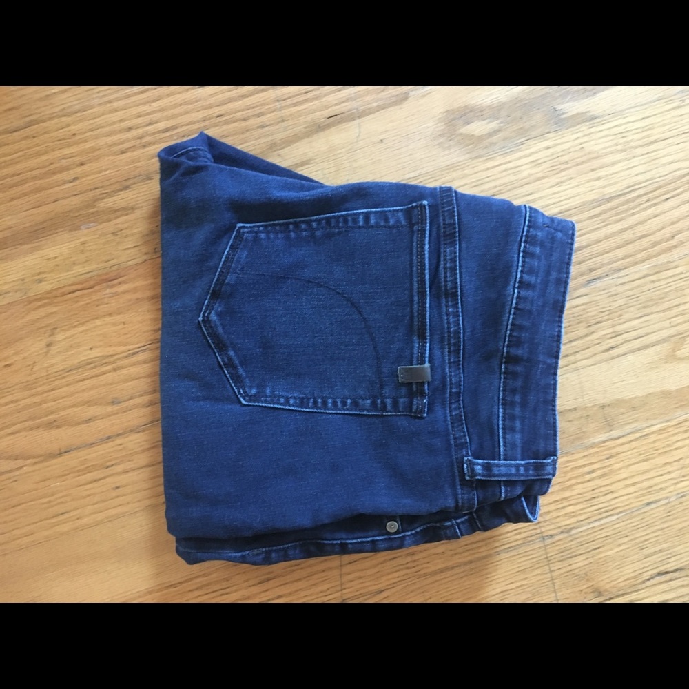 Crop stretchy skinny jeans